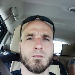 Meet your Posher, Joshua